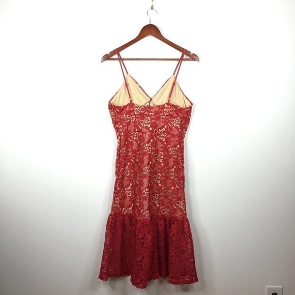 NEW Romeo Juliet Couture V-Neck Lace Fit & Flare Dress Medium - Picture 9 of 11